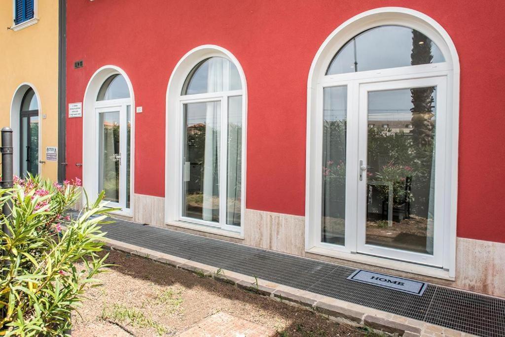 P010 - Porto Recanati, Nuovo Monolocale Fronte Mare Eksteriør billede
